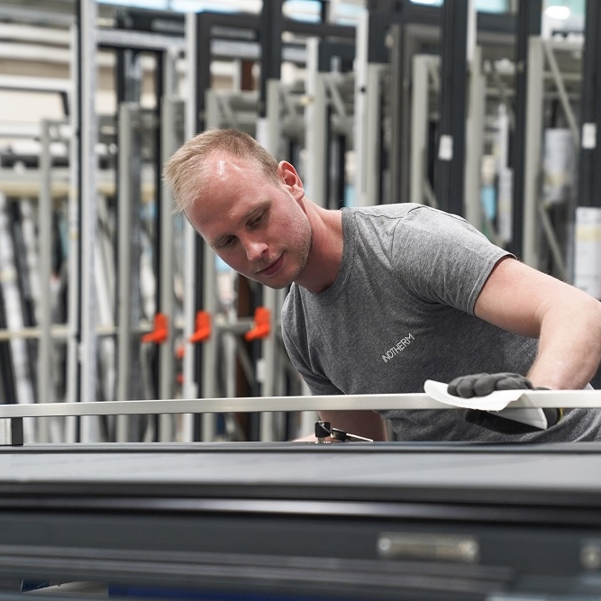 Modern aluminium front doors for homes