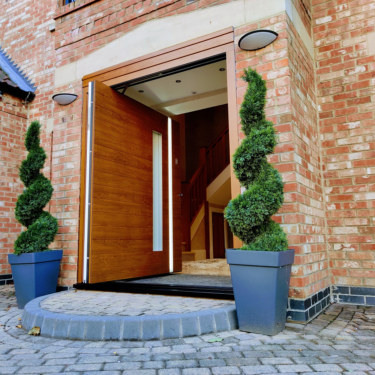 Oversized front door, Huge front door