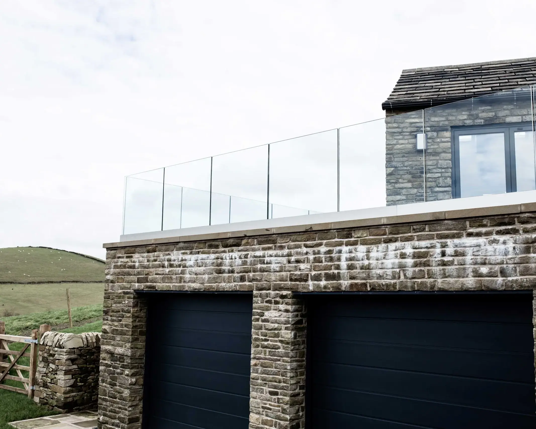 Luxury outdoor glass balcony