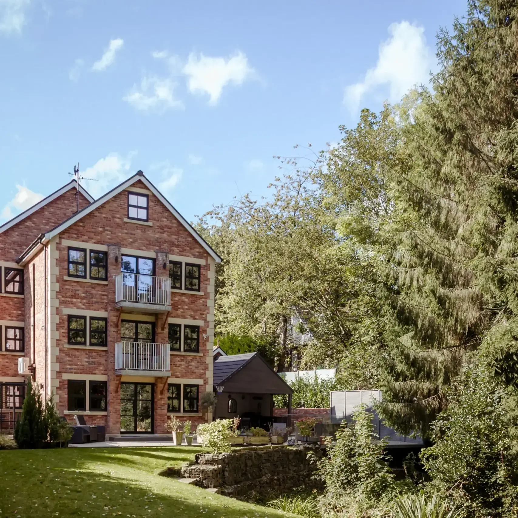 Heritage aluminium windows and double doors in whole house 1 scaled uai